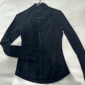 Chicago Blackhawk’s Lululemon Zip